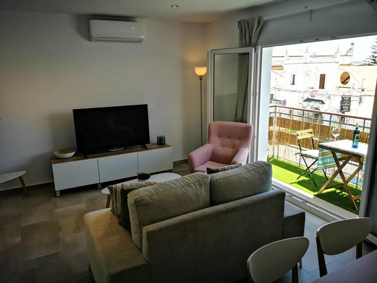 Apartamento Suite Arco De La Villa,Solo Familia Y Parejas,Parking Gratuito Кониль-де-ла-Фронтера Экстерьер фото