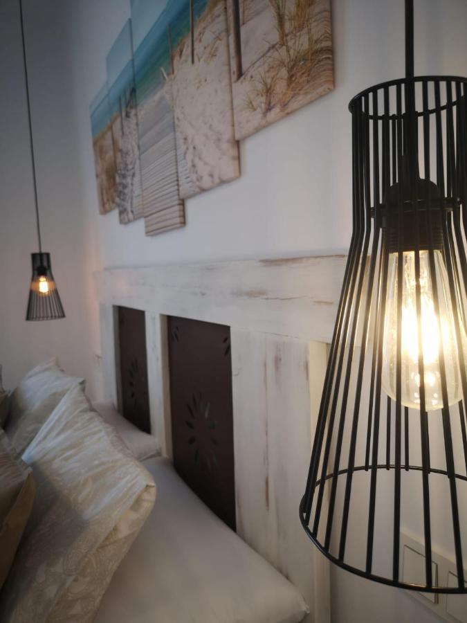 Apartamento Suite Arco De La Villa,Solo Familia Y Parejas,Parking Gratuito Кониль-де-ла-Фронтера Экстерьер фото