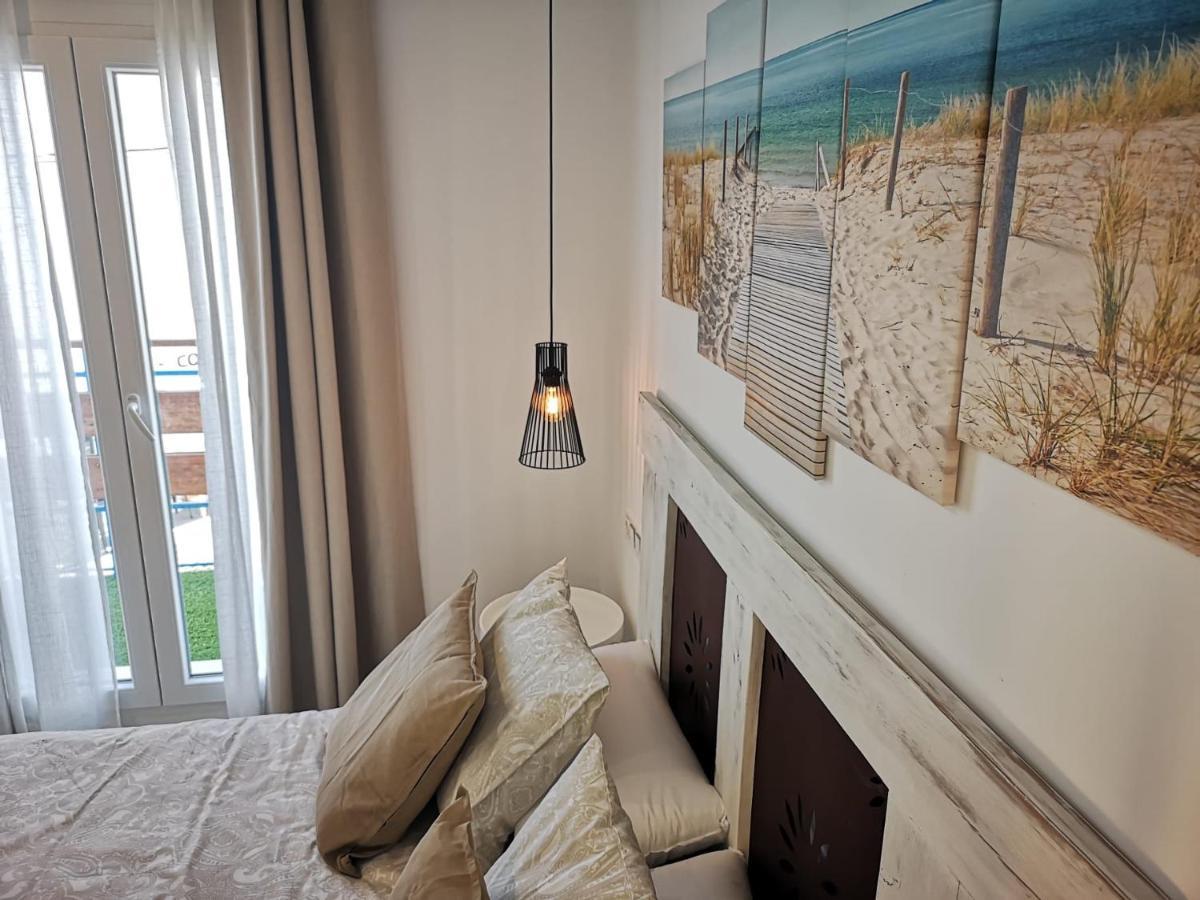 Apartamento Suite Arco De La Villa,Solo Familia Y Parejas,Parking Gratuito Кониль-де-ла-Фронтера Экстерьер фото